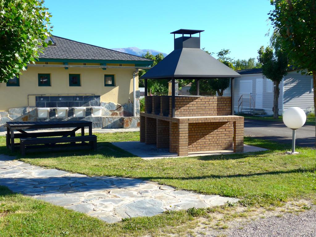 Camping Mas Piques Bourg-Madame Eksteriør bilde